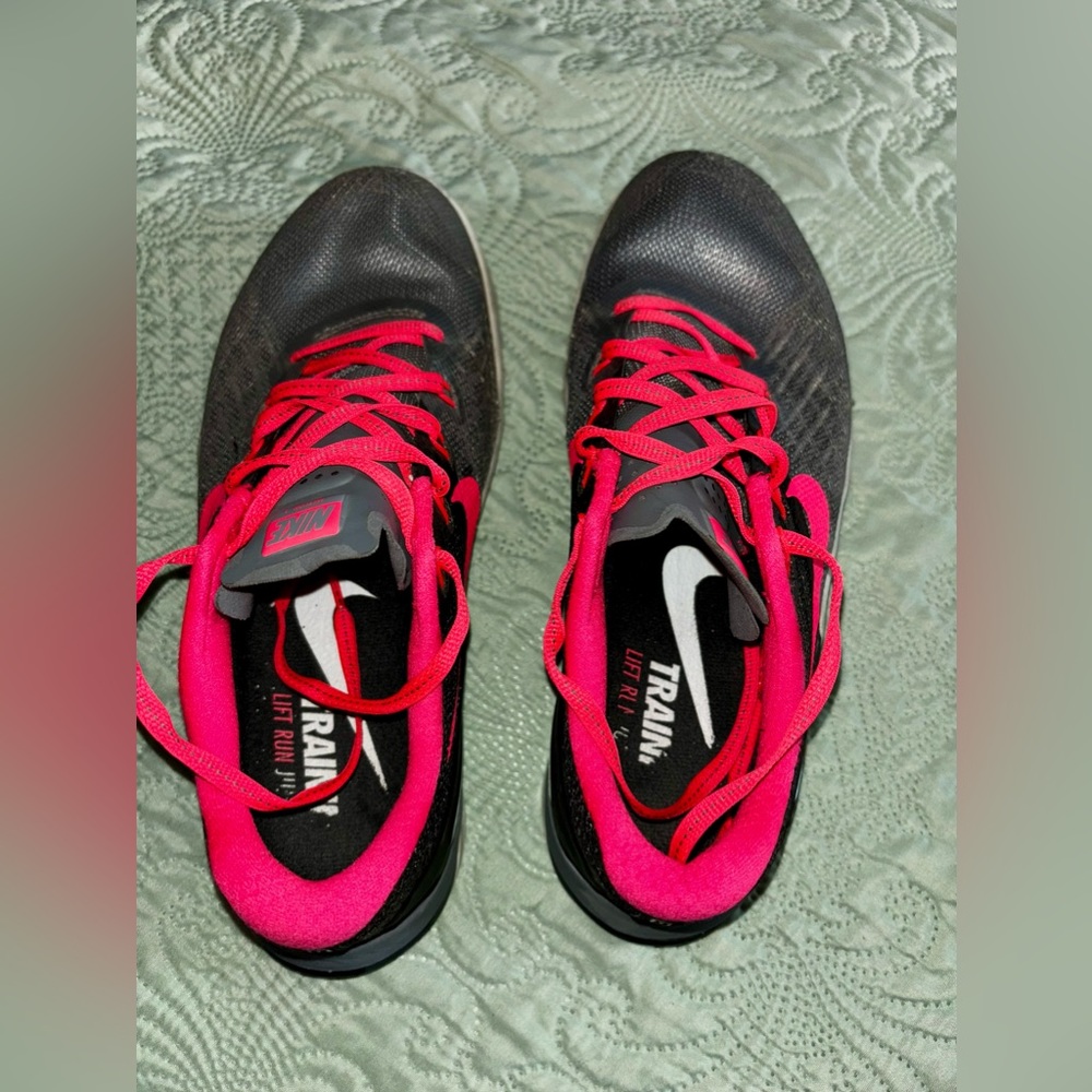 Nike Women's Black and Hot Pink Sneakers - Picture 3 of 6